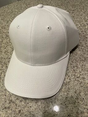 Classic Men's White Baseball Cap